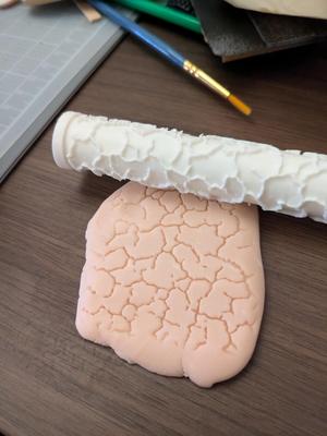 Texture Rolling Pin - Cracked Earth Pattern