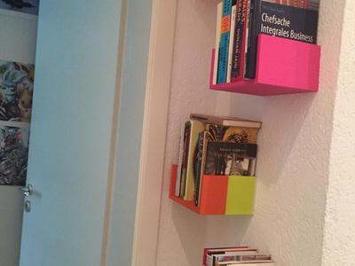simple Bookshelf