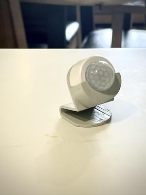 Tuya PIR motion sensor stand