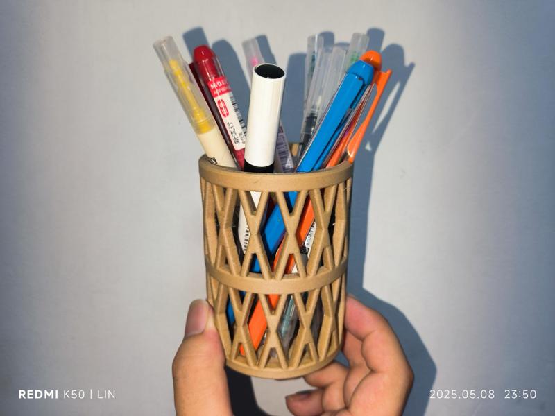 Pen holder