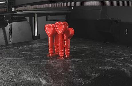 4 Heart Pegs Bridged