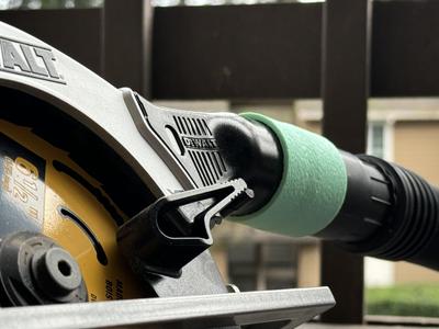 Dewalt DCS565 Circular saw to 1-7/8 inch hose