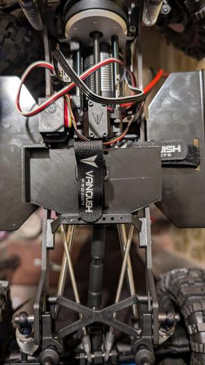 2 Größen Batterytray Vanquish VRD