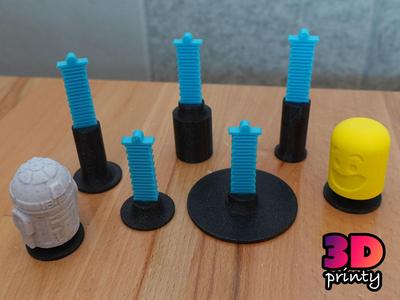 Customizable bases for fully 3D printed bobbleheads.