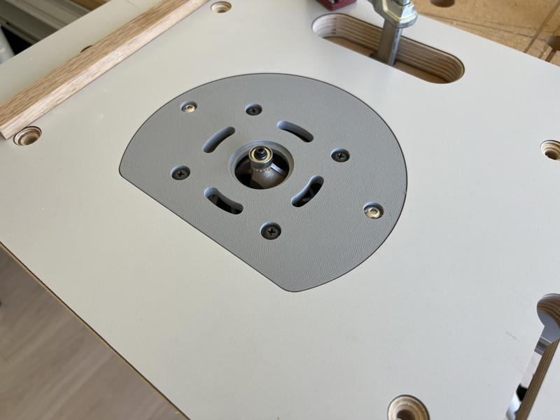 Dewalt Trim Router Baseplate for Veritas Router Table