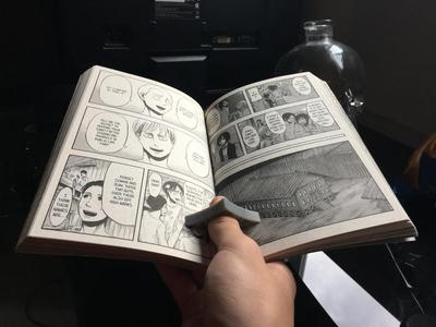 Ultralight One-Handed Book Holder V2