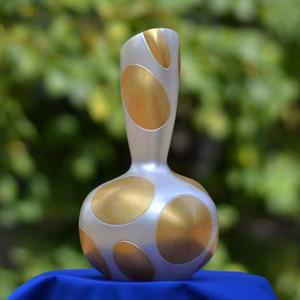 Vase 7