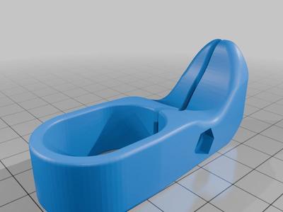 Hand rest ice axle 