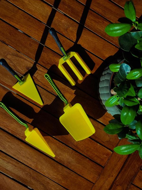 Razor tools