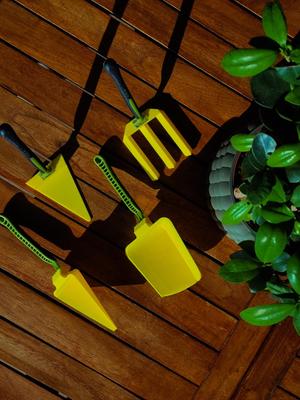 Razor tools