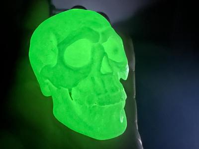 SKULL GLOW
