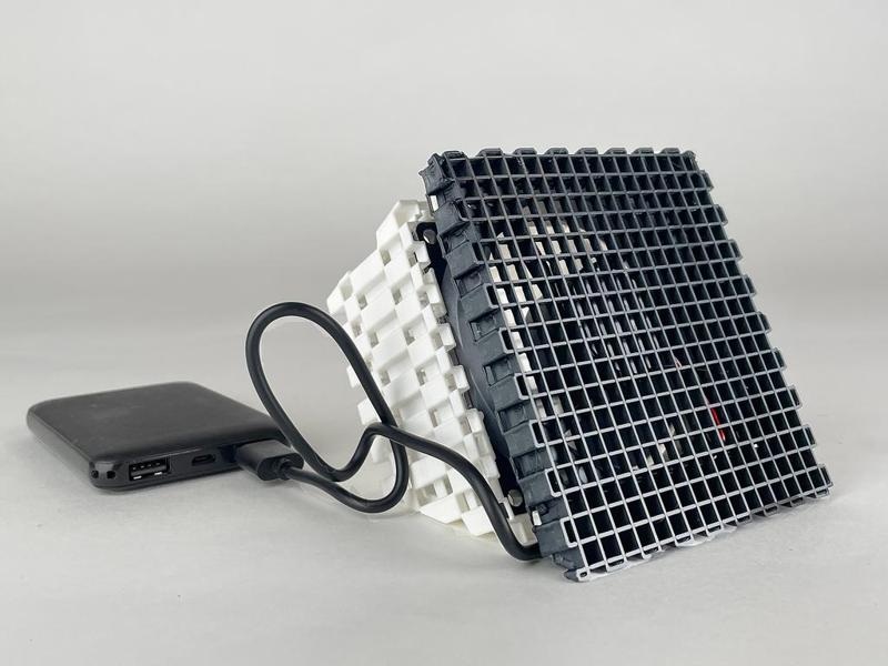 Dado Desk Fan