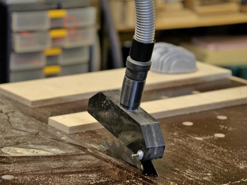 Suction dust cover circular saw / Kreissäge Spanhaube