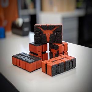 Yet Another Fidget Infinity Cube v2 - Texas Edition
