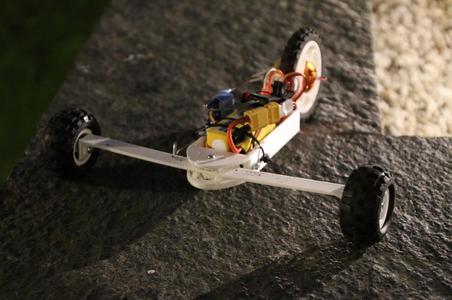 Swiff - Fast RC Three-Wheeler