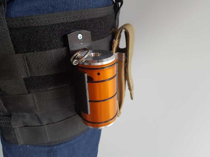 Strataim Nova Grenade Molle Holder