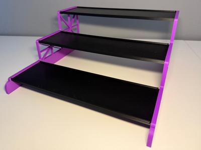 Simple display shelf