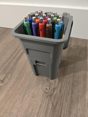 Customizable Insert FOR the LUXE Rubbish Bin