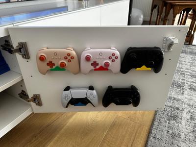 Switch Pro controller and 8Bitdo cabinet mount