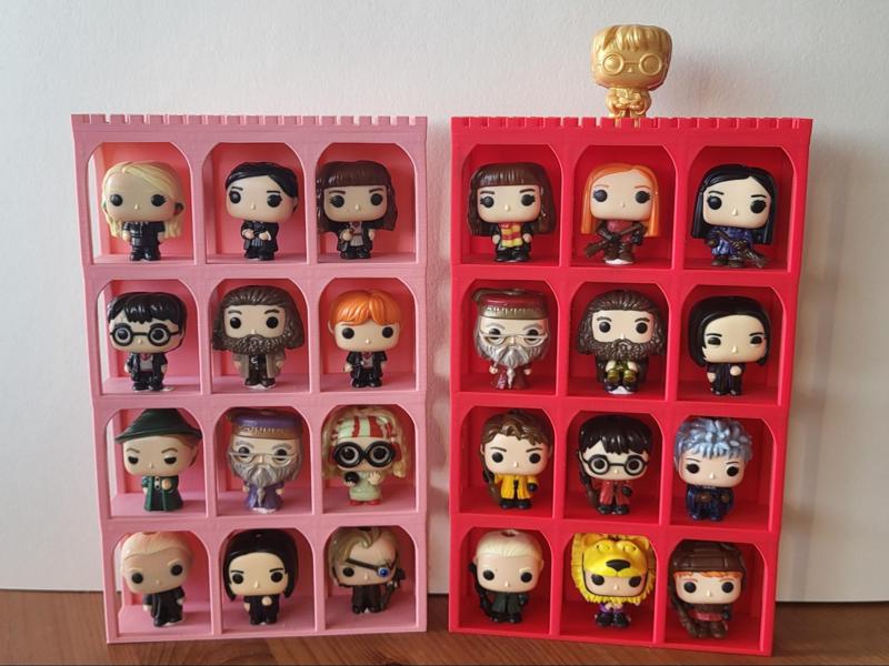 V3 Display stand for Funko Pop mini - Easy print!