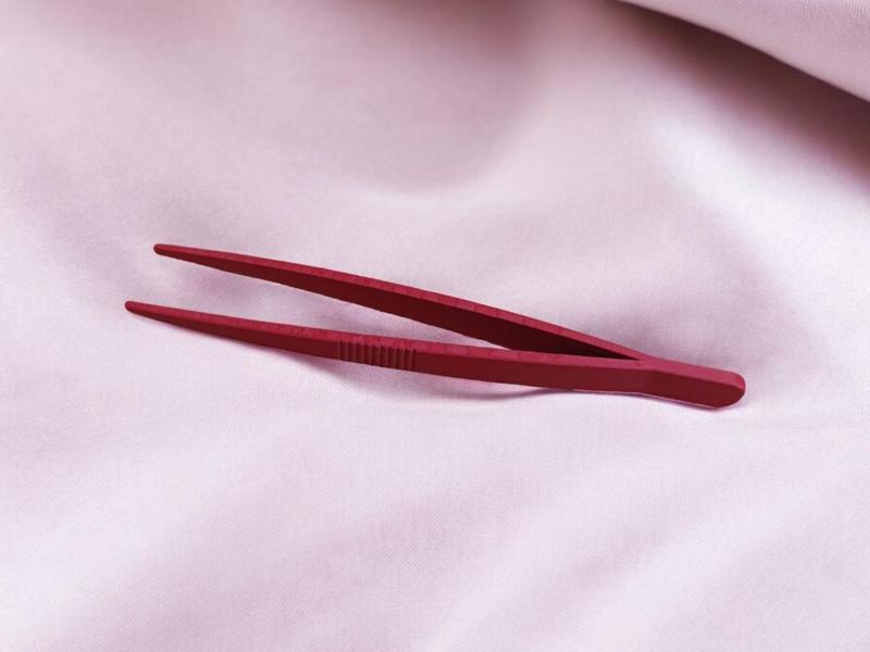 Tweezers