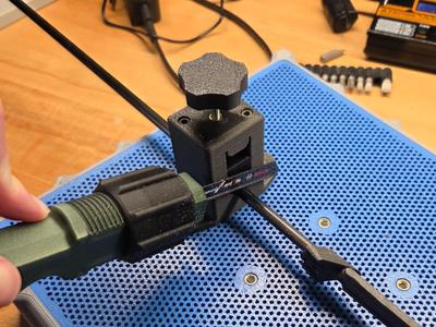Tube Cutting Vise