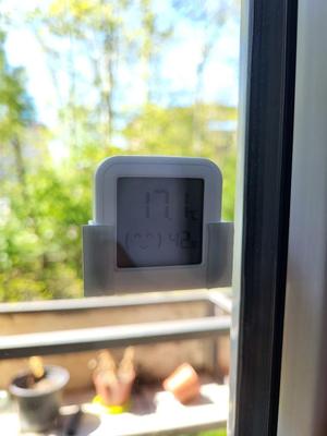 Zigbee Temperature Sensor Reverse window mount