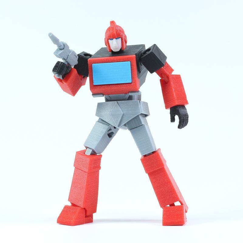 ARTICULATED G1 TRANSFORMERS IRONHIDE - NO SUPPORT