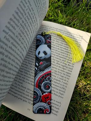 Elegant Panda 3D Printed Bookmark – Hue Forge Multi-Color Design