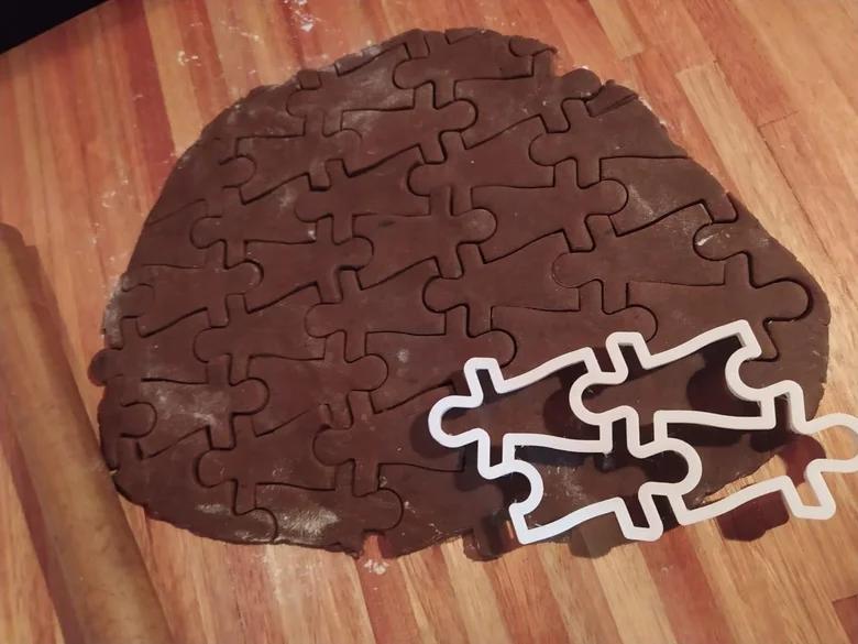 Tesselating Gingerbread Man Cookie Cutter