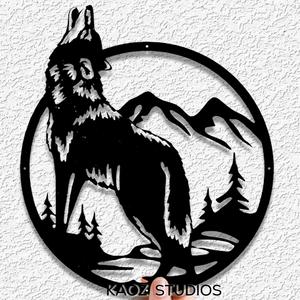 wolf howling at the moon wall art wildlife scenery wall decor