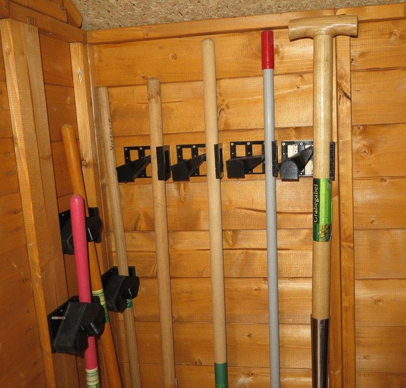 One Hand Tool Rack 18-45MM in one part without assembly for garden, cottage, cellar. Gerätehalter.