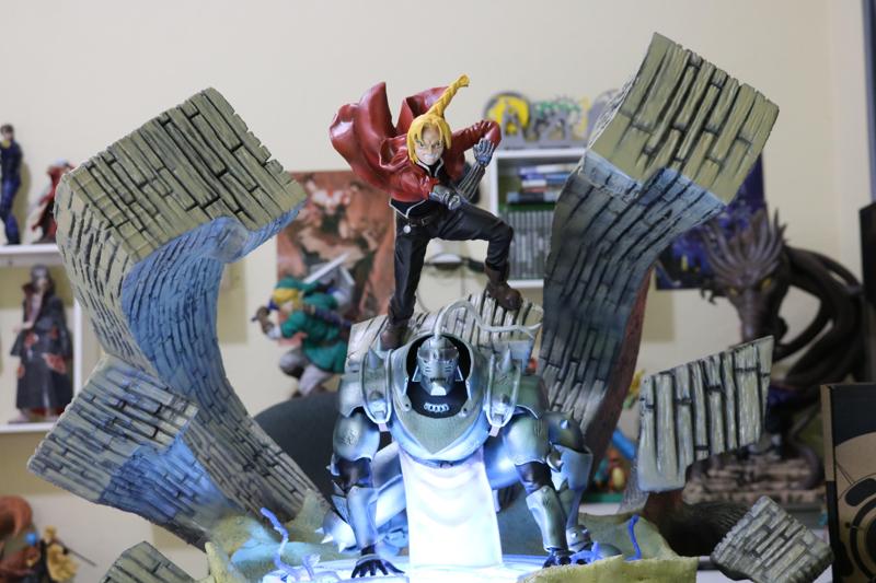 Diorama Fullmetal Alchemist - Edward e Alphonse Elrik