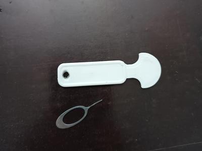 EU Shopping cart key with SIM card pin holder