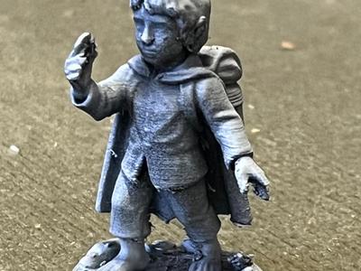 Frodo miniature figurine