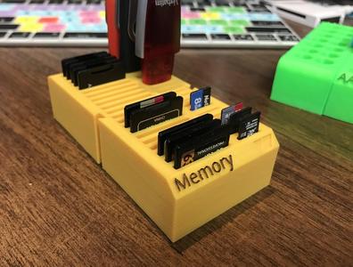 SD BattBlox (SD, microSD and Thumbdrive memory storage)