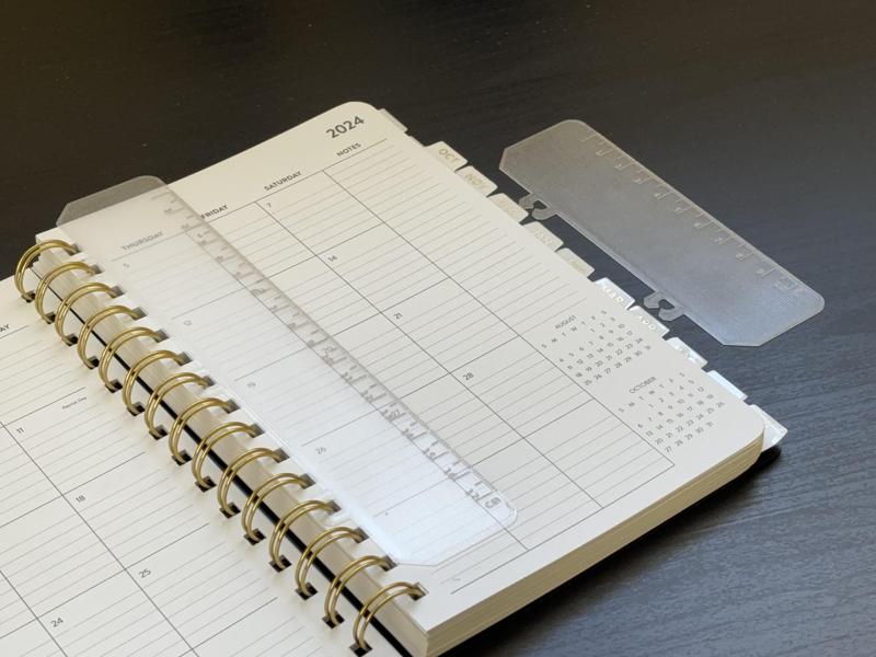 Snap-In Wire Binding Page Finder