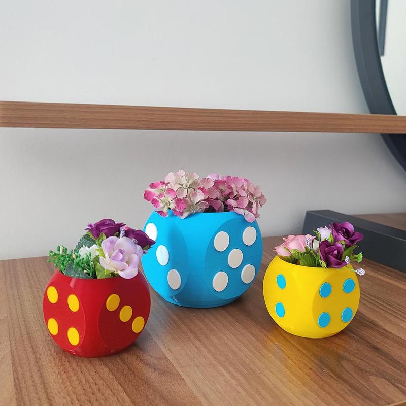 DICE FLOWER VASE