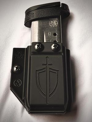 Adjustable IWB Magazine Holster | Gun Mag Holster