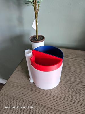 Self watering planter (two bins)