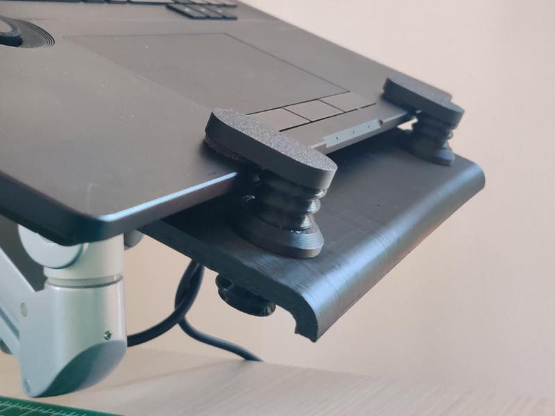 Vesa Laptop Stand