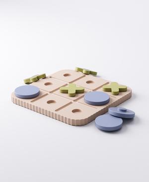 Noughts + Crosses Set (3 different boards included)