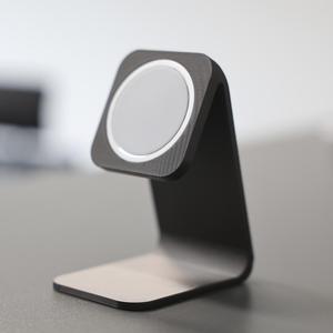 iPhone dock for brocken MagSafe Charger