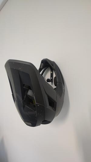 HOOK FOR HELMET AND CLOTHING
