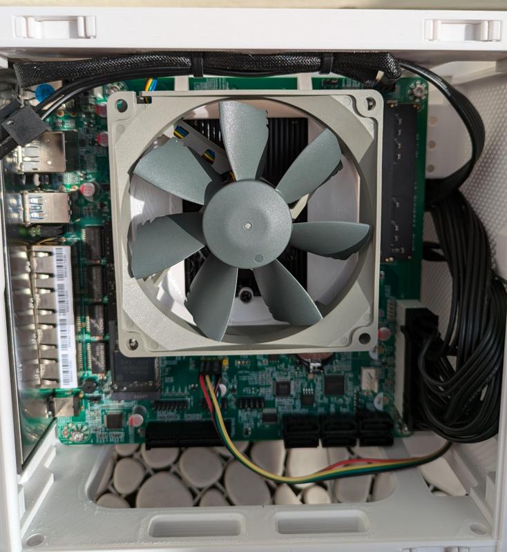 N5105 NAS Board CPU Cooler Adapter - 92mm fan