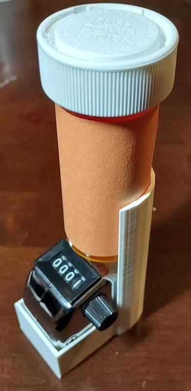 "Full Count" Pill Counter with Pitch Clicker