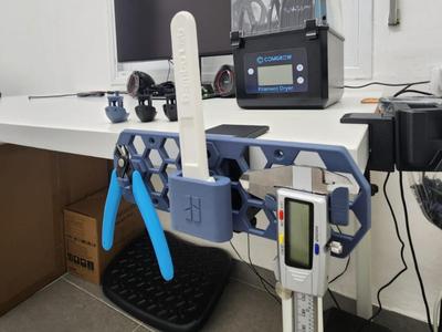 InfinityClamp V3 HSW attachment - table honeycomb