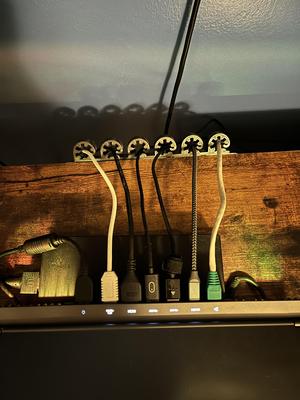 6X CABLE MANAGER.stl