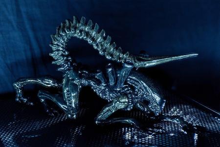 Xenomorph - magnet legs