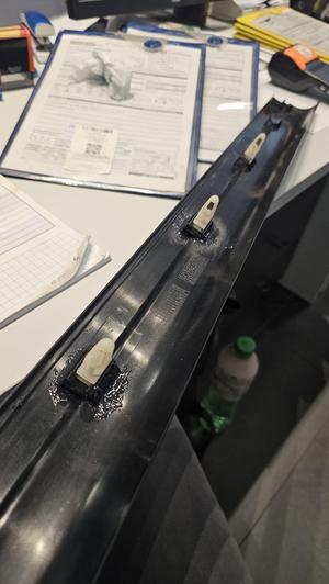 BMW e46 repair bracket for doorstep panel